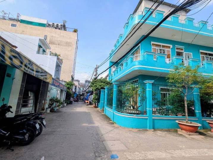 Nhà 2 tầng căn góc Tân Hưng, Q7 - Diện tích 49m², giá 5.3 tỷ - Sổ hồng riêng, công chứng ngay!