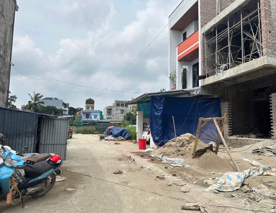 Đất liền kề Phường Gia Sàng, Thái Nguyên 105m² giá 1.9 tỷ - Đường ô tô tránh nhau thoải mái!