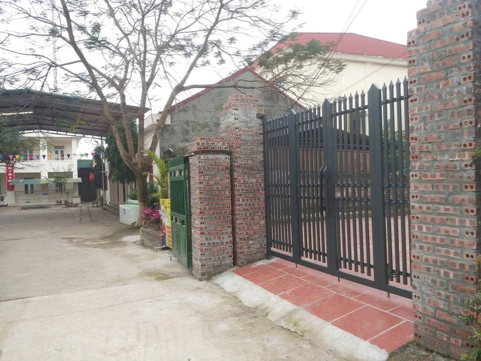 Nhà 2 tầng tại UBND xã Suối Hai, Ba Vì 218m² - Đầu tư sinh lời cao!