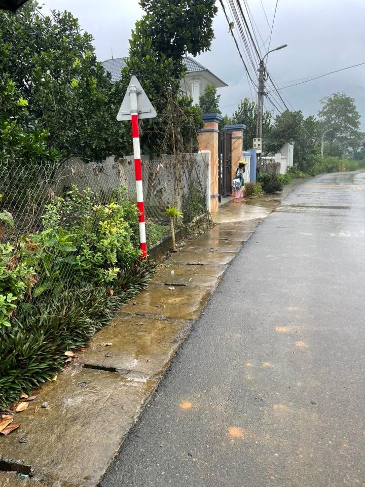 Đất thổ cư tại Ba Vì 360m² - Đường liên xã, giá tốt nhất khu vực!