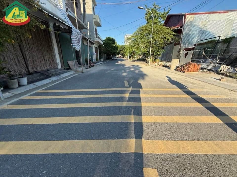 Đất phân lô Ngõ 122 Mỹ Lộ, Hoa Lư, 88m² - Vị trí trung tâm, giá thỏa thuận!