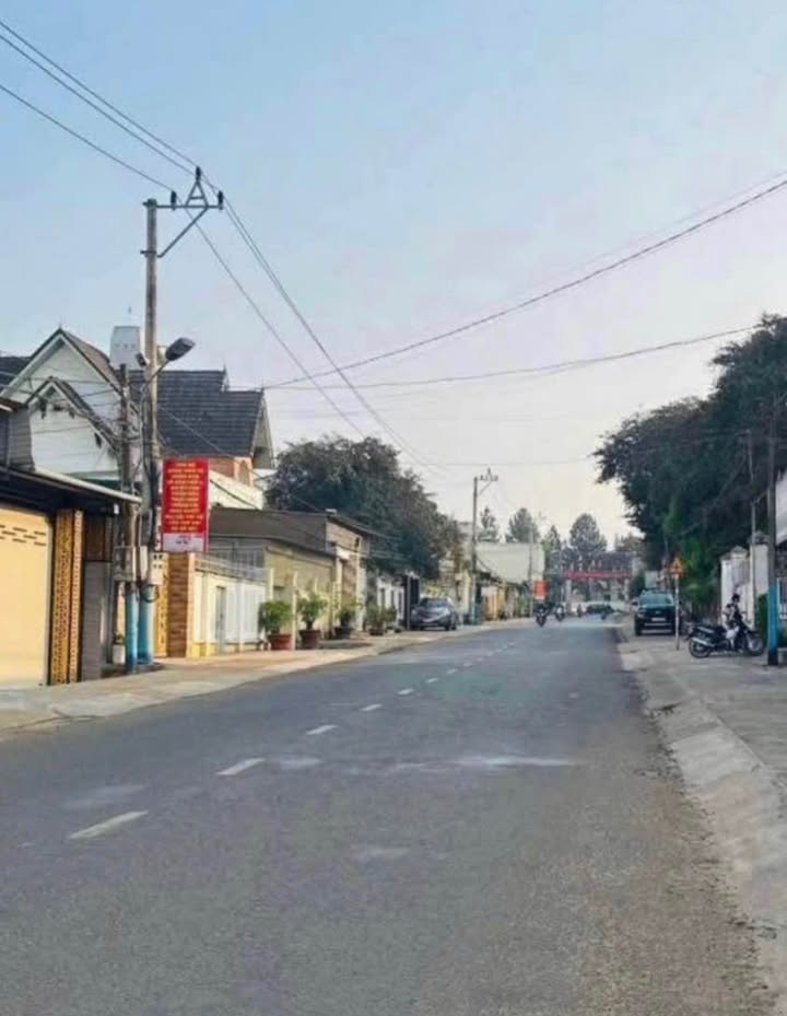 Đất nền hẻm 42 Âu Cơ, P.Thắng Lợi 100m² - Gần bệnh viện HAGL, giá 1.2 tỷ!