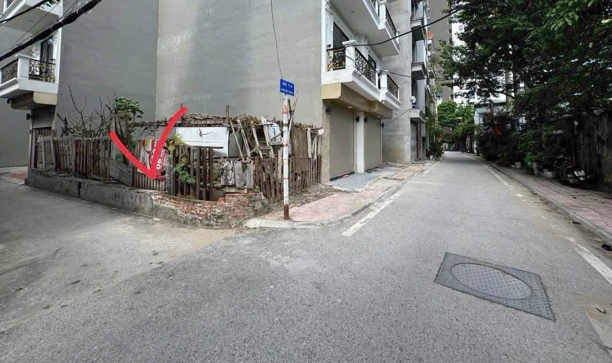 Đất thổ cư Thượng Thanh Long Biên 45m² giá chỉ 9.9 tỷ - Lô góc, ô tô vào tận nơi!