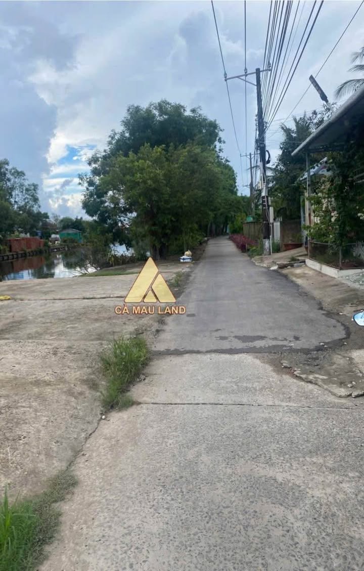 Đất nền Lý Văn Lâm 347m² giá thương lượng - Vị trí đắc địa gần UBND!