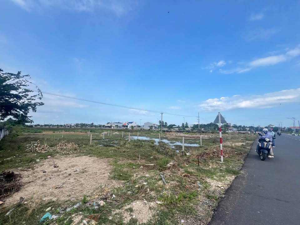 Đất thổ cư Phú Cang 2, Vạn Ninh 159m² giá 1.3 tỷ - Cần bán gấp!