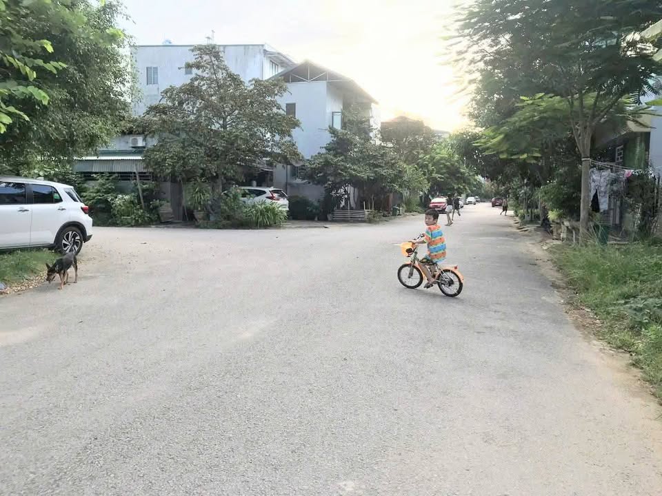 Đất nền KĐT ven Sông Hạc - 70m² giá chỉ 4 tỷ - Cơ hội đầu tư hấp dẫn!