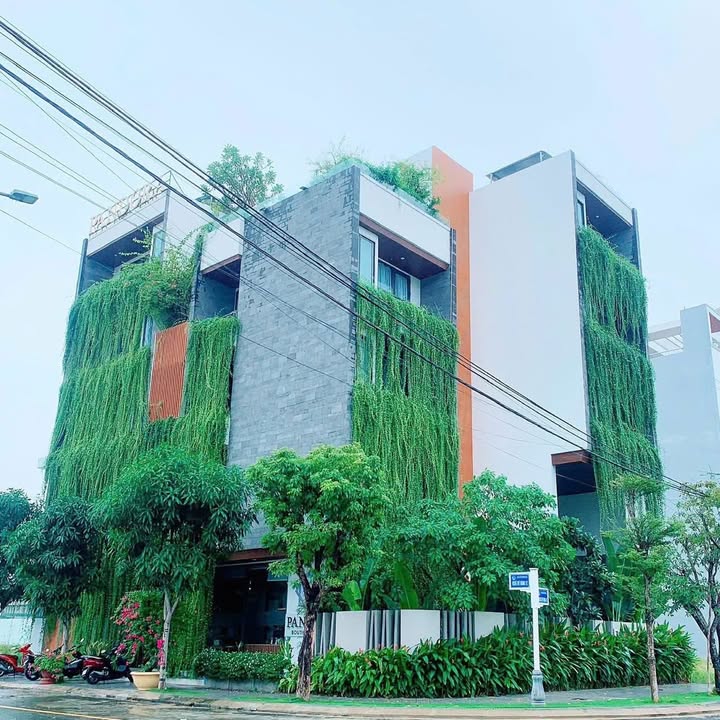 Căn hộ lô góc 2 mặt tiền 250m² giá 60 tỷ - Đầu tư sinh lời tại Mỹ Khê, Đà Nẵng!