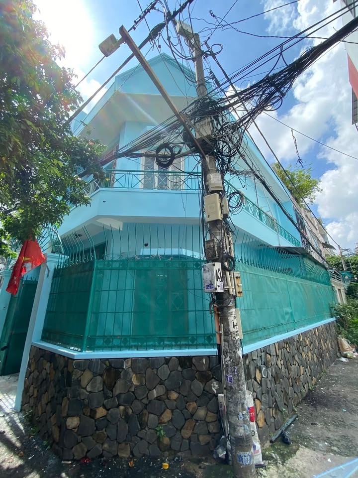 Nhà cho thuê tại Nguyễn Văn Đậu, 65m² giá 14 triệu - Hẻm xe tải thông thoáng!