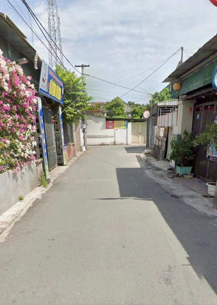 Nhà 2 tầng Nghi Xuân 153m² giá thỏa thuận - Vị trí trung tâm thuận lợi!