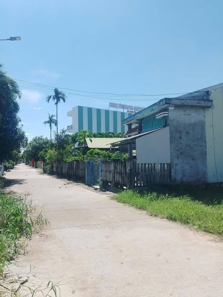 Đất mặt tiền Trường Sa, Đức Phổ 123m² giá 1.2 tỷ - Cơ hội đầu tư sinh lời!