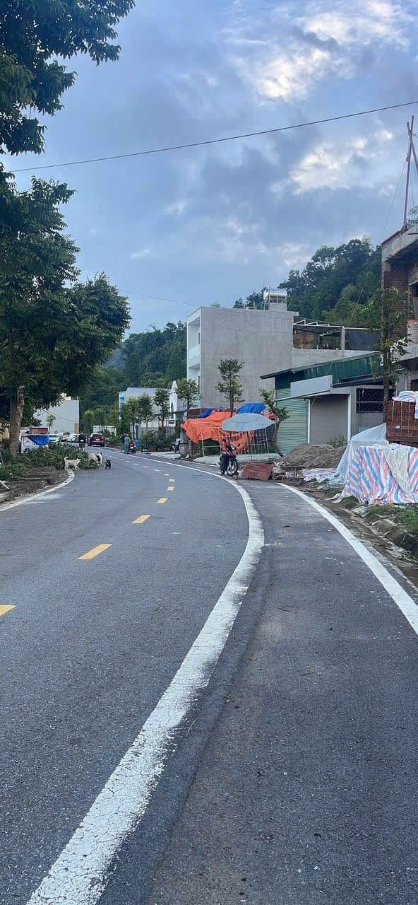 Đất nền đường Quang Thái, Cam Đường 90m² giá 2 tỷ - Giao dịch nhanh chóng!