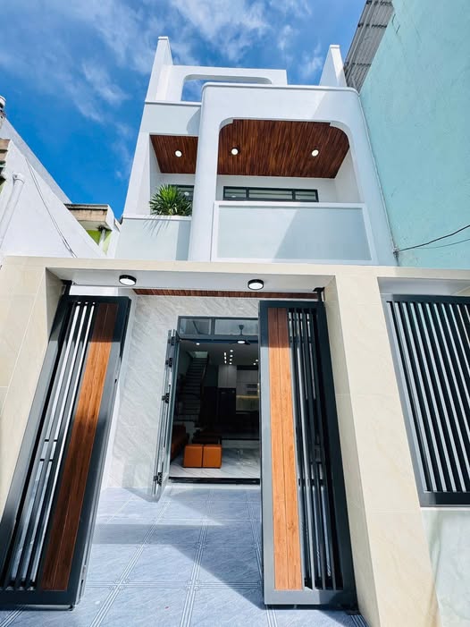 Nhà đẹp 1 trệt 1 lầu Thạnh Phú 92m² giá 3.7 tỷ - Giảm ngay 200 triệu!