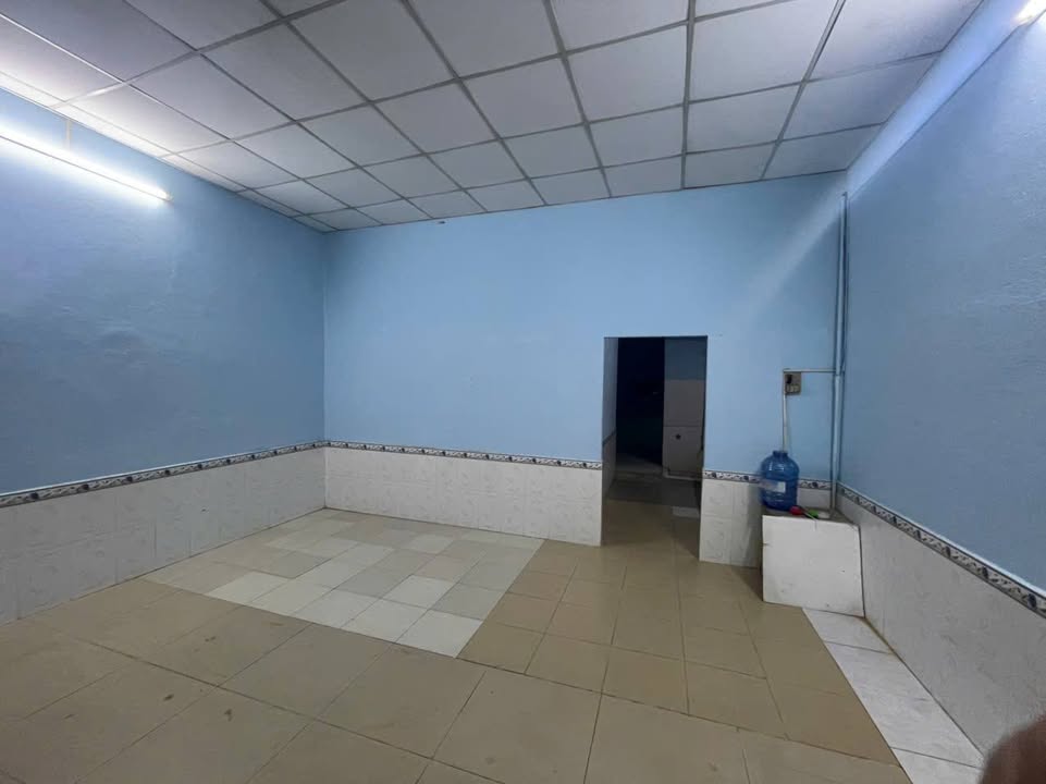 Nhà cho thuê Nhị Bình, Hóc Môn 74m² giá 3 triệu - Hẻm xe 3 gác, tiện nghi đầy đủ!