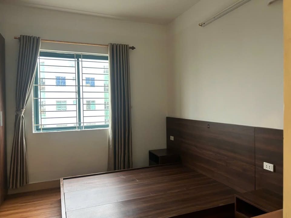 Căn hộ chung cư Vinaconex 70m² giá 6 triệu - Tiện ích đầy đủ, chính chủ cho thuê!