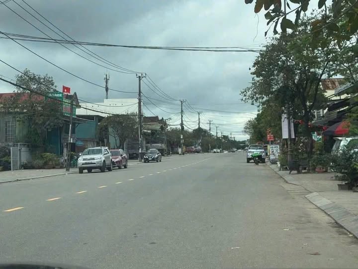 Bán đất mặt tiền đường Lý Thường Kiệt, Đông Hà 240m² giá 2 tỷ - Kinh doanh sầm uất!