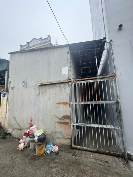 Dãy trọ Lê Hồng Phong, TP. Phủ Lý 100m² giá 2.4 tỷ - Vị trí đẹp, dòng tiền ổn định!