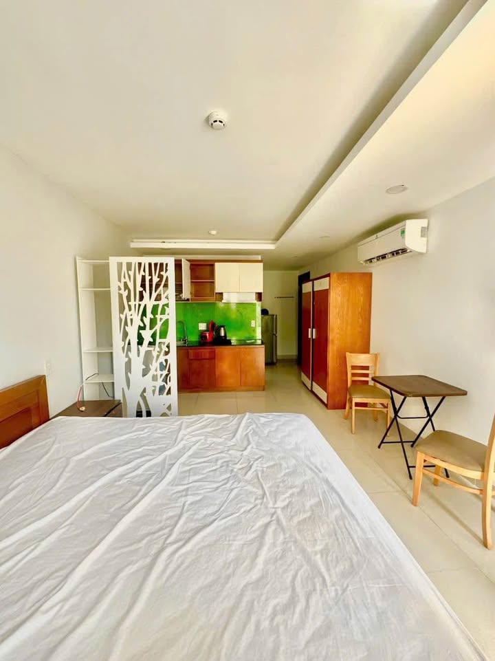 Căn hộ Ngô Thời Nhiệm Nha Trang 35m² giá 6 triệu - Full nội thất, view phố thoáng mát!