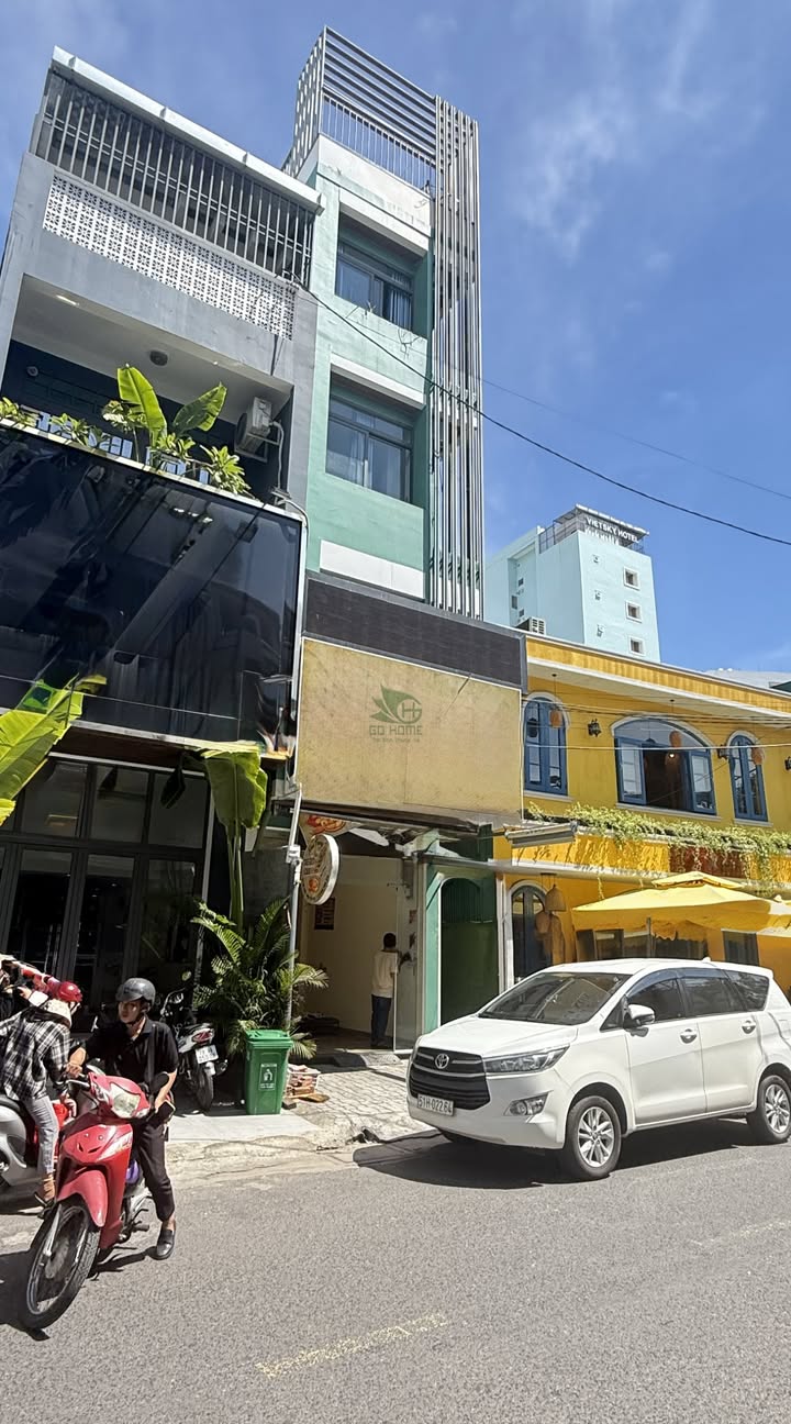 Nhà Kinh Doanh Tại Khu Bàn Cờ Nha Trang 70m² giá 35 triệu - Mặt tiền 15m, cơ hội vàng cho các nhà đầu tư!