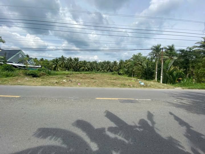 Đất mặt tiền QL 57C, An Hội, Bến Tre 928m² giá 4.05 tỷ - Cơ hội đầu tư tuyệt vời!