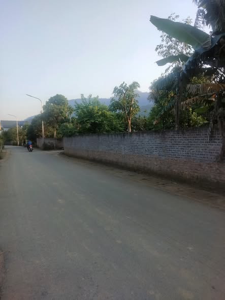 Đất nền kinh doanh tại Ba Vì 900m² - Mặt tiền 20m, cơ hội đầu tư tốt!