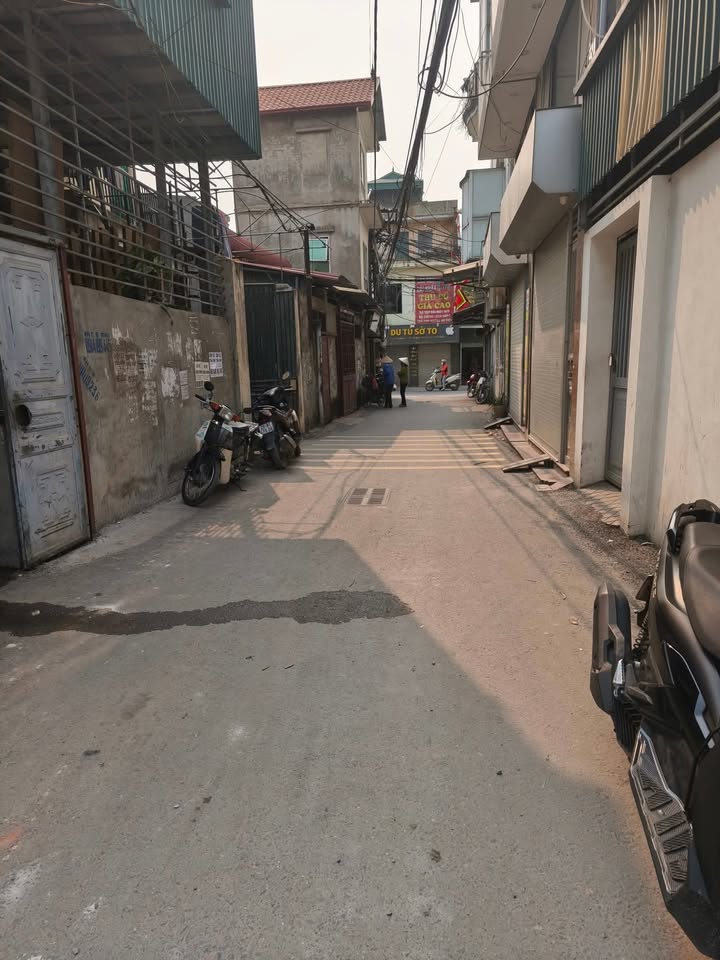 Đất nền Ngọc Hồi 100m² giá 7 tỷ - Vị trí đẹp, kinh doanh thuận lợi!