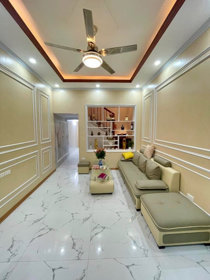 Nhà riêng Tân Mai 40m² giá 9 tỷ - Full nội thất, ở ngay!