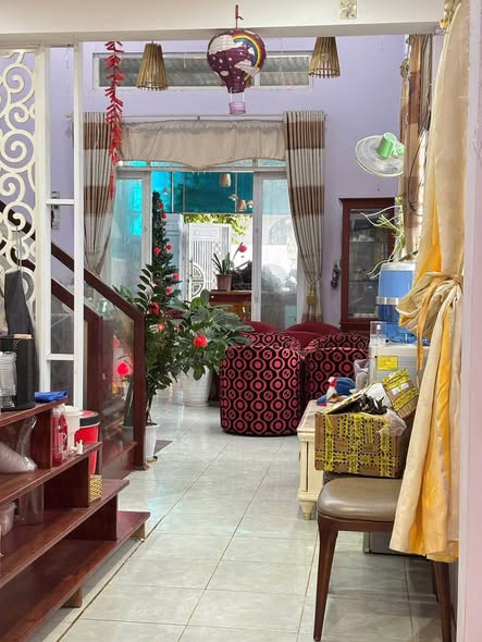 Nhà riêng hẻm 152 Lạc Long Quân, An Phú 180m² giá 1.7 tỷ - Kinh doanh ổn định!