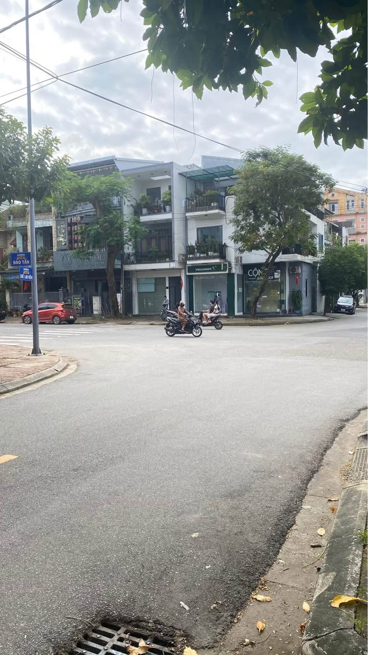 Bán đất tặng nhà 134m² Kiệt 24 đường Chế Lan Viên - Giá 3 tỷ - Cơ hội đầu tư tuyệt vời!