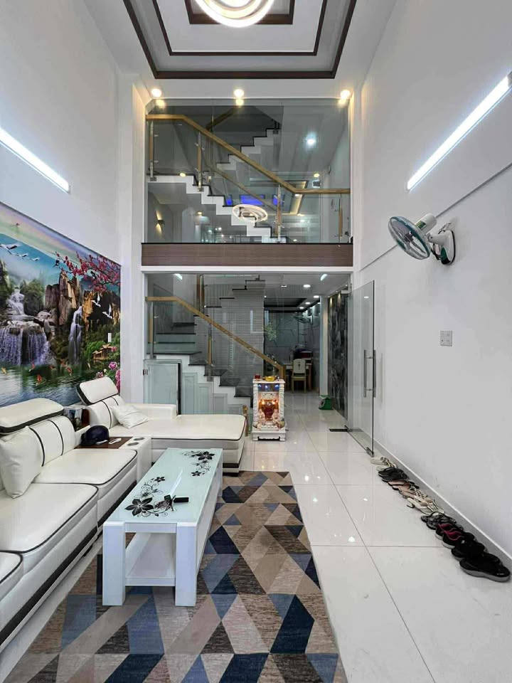 Bán nhà Lê Đức Thọ, Gò Vấp, 40m² giá 6 tỷ - Nhà đẹp, ô tô vào tận nơi!