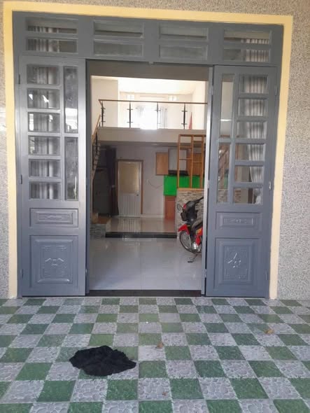 Nhà cấp 4 gác đúc hẻm 305 Phú Hoà, Phú Lợi, Bình Dương - Giá chỉ 2.79 tỷ, nở hậu 5.20m!