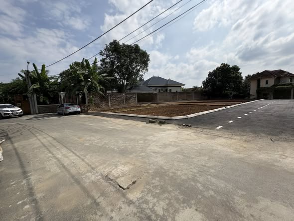 Đất nền Làng Mít Tomodachi Retreat Sơn Tây 100m² - Sổ đỏ chính chủ, giá thỏa thuận!