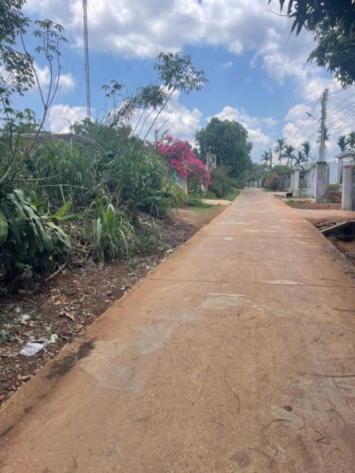 Đất nền phường Đạt Hiếu, Buôn Hồ 245m² giá 1.85 tỷ - Đường mở rộng 12m