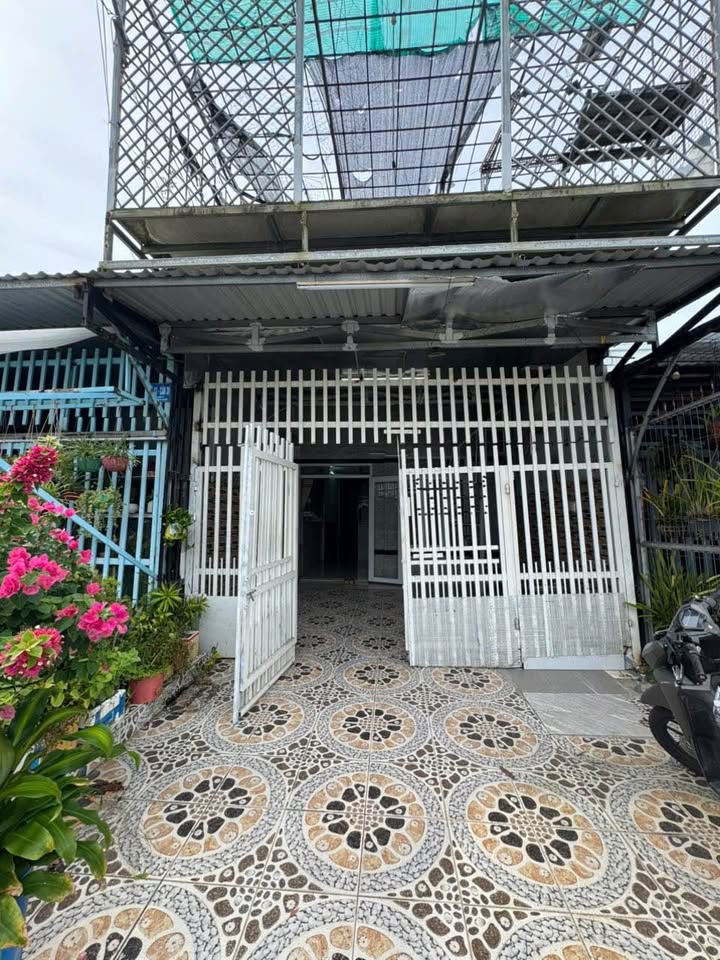 Nhà cấp 4 phường Vĩnh Quang 94m² giá 1.69 tỷ - An ninh tốt, gần chợ