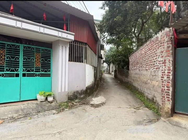 Đất nền Hoàng Đồng Lạng Sơn 44m² giá 600 triệu - Vị trí đắc địa, tiện ích đầy đủ!