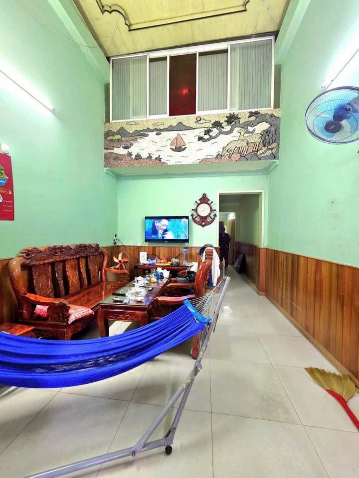 Nhà bán mặt đường Hàn Mặc Tử, Ghềnh Ráng 52m² giá 3.4 tỷ - Tiềm năng sinh lời cao!