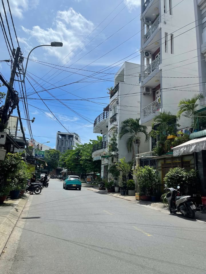 Nhà 5 Lầu Hẻm VIP Hòa Hưng, Quận 10 - Giá Bán Chỉ 13 Tỷ