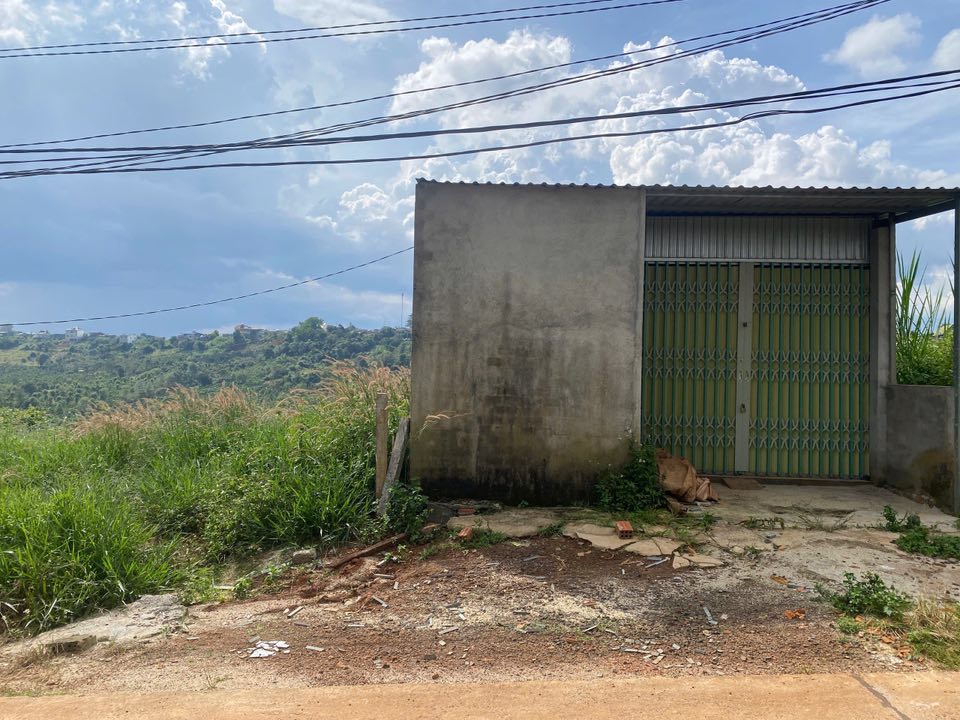 Nhà riêng Đắk Song 200m² giá 325 triệu - Gần ủy ban xã Trường Xuân!