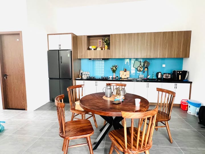 FrontHouse mặt tiền Nguyễn Sinh Sắc 171.5m² giá 4.2 tỷ - Kinh doanh cà phê ổn định!