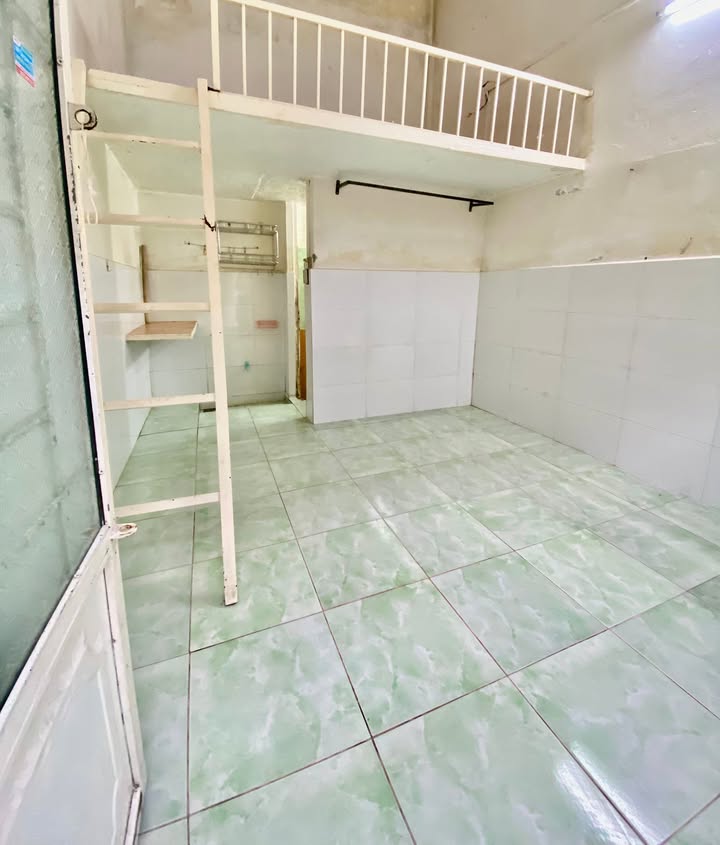 Phòng trọ cho thuê tại Hưng Lợi, Ninh Kiều 21m² giá 1.6 triệu - Thích hợp cho sinh viên!