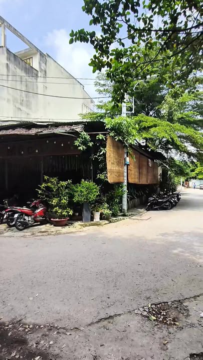 Đất lô góc 2 mặt hẻm ô tô Nguyễn Gia Trí 174m² giá 32 tỷ - Cơ hội đầu tư hấp dẫn!