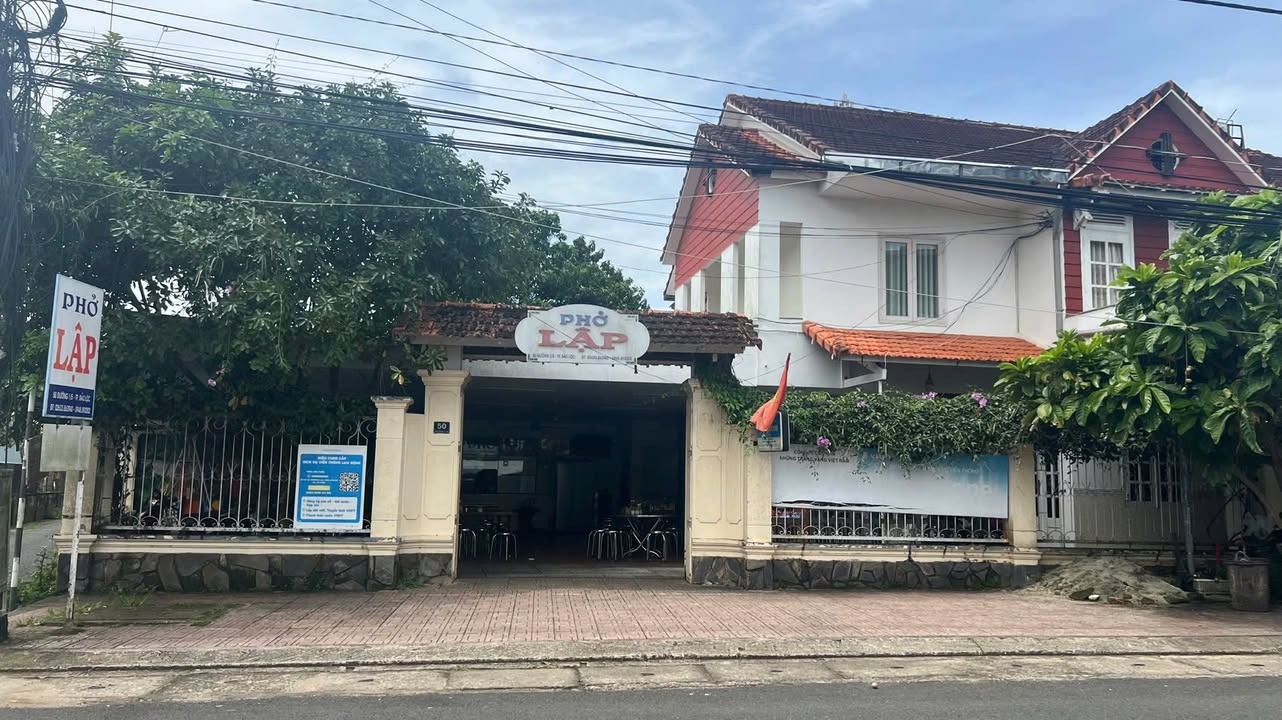 Nhà hẻm 1/5 Bảo Lộc 100m² giá 2 tỷ - Sổ hồng chính chủ, hẻm thông thoáng!