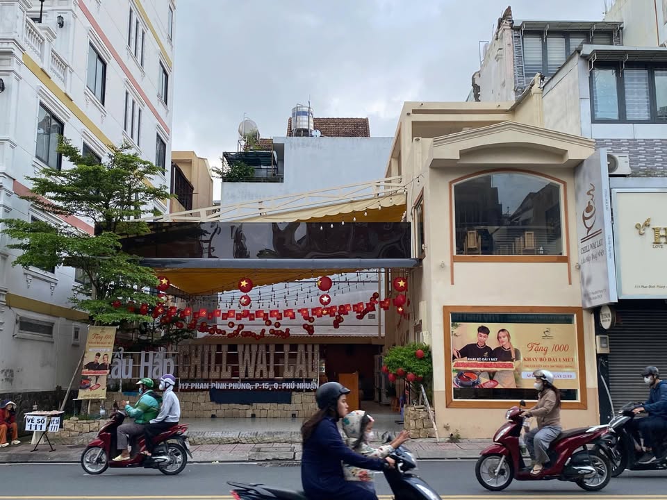 Bán nhà mặt tiền 115-117 đường Phan Đình Phùng, Phú Nhuận, 258m² - Đầu tư sinh lời cao!