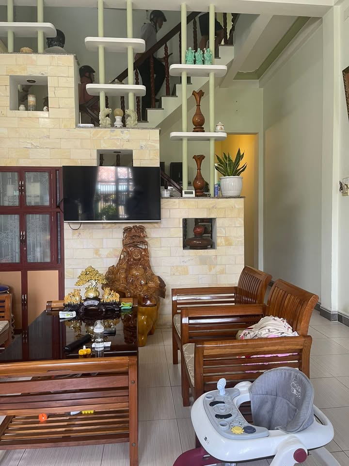 Nhà 2 Tầng Đường Ô Tô Tô Hiến Thành 68m² giá 4 tỷ - Tiện ích đầy đủ, sẵn sàng ở ngay!