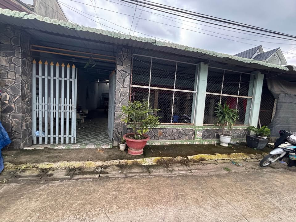 Đất nền mặt tiền đường Nông Trường, quận 12, 423m² giá 4.5 tỷ - Đầu tư sinh lời ngay!