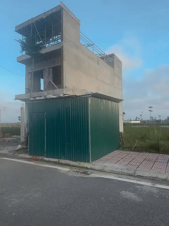 Đất nền Quỳnh Hưng, Quỳnh Phụ 99m² giá 1.75 tỷ - Vị trí đắc địa, cơ hội đầu tư hấp dẫn!