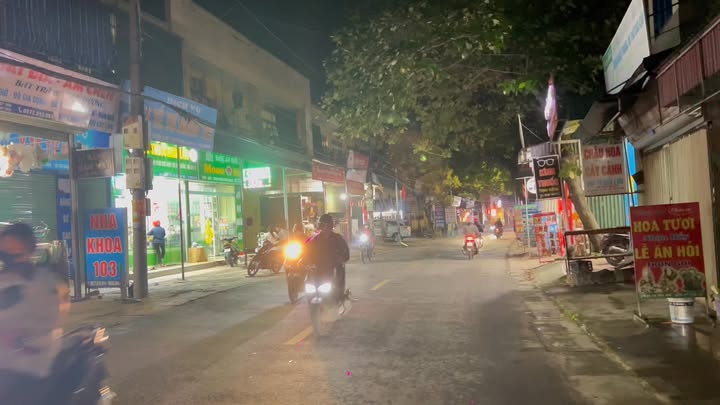 Đất nền Yên Nam Duy Tiên 80m² giá 3 tỷ - Sổ đỏ chính chủ, thuận lợi kinh doanh!