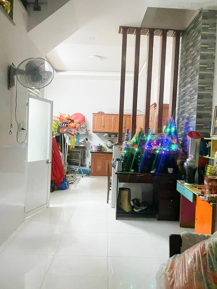 Nhà 3 tầng đường Ụ Ghe, Thủ Đức 54m² giá 4 tỷ - Chính chủ bán gấp!