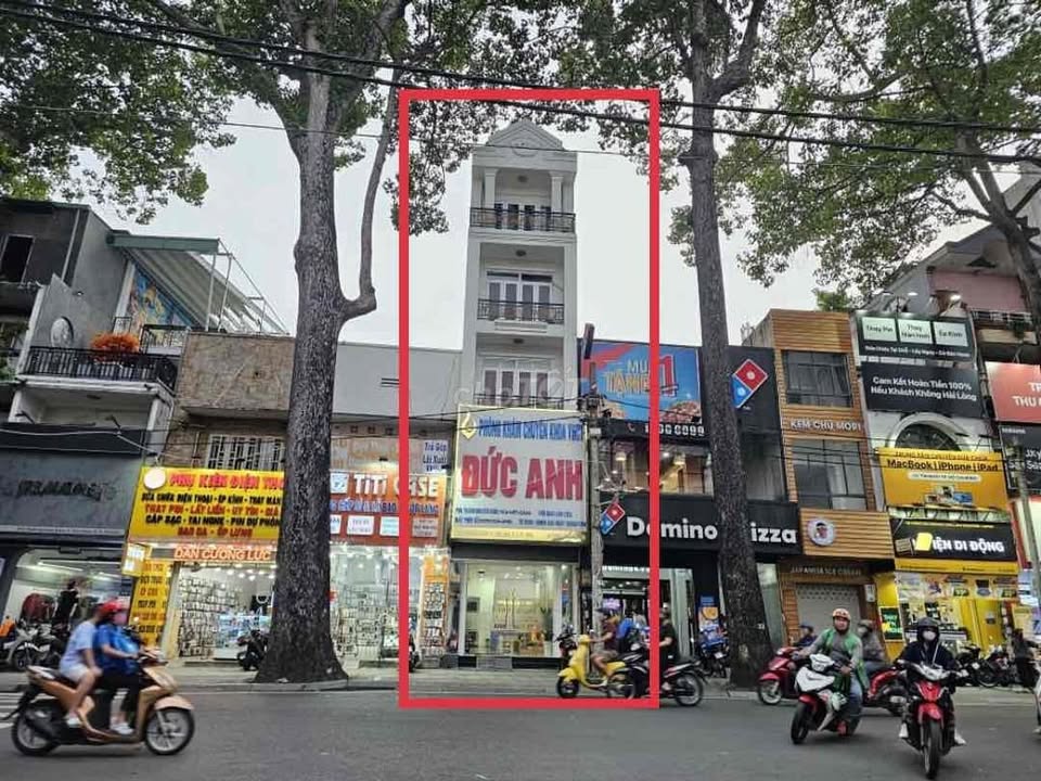 Cho thuê nhà nguyên căn mặt tiền Trần Quang Khải, Quận 1, 104m² - Kinh doanh đa ngành thuận lợi!