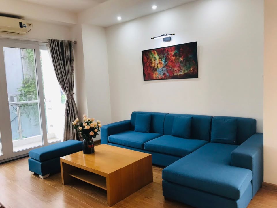 Căn hộ dịch vụ 100m² tại Hoàng Hoa Thám, Ba Đình - Giá chỉ 13.5 triệu/tháng!