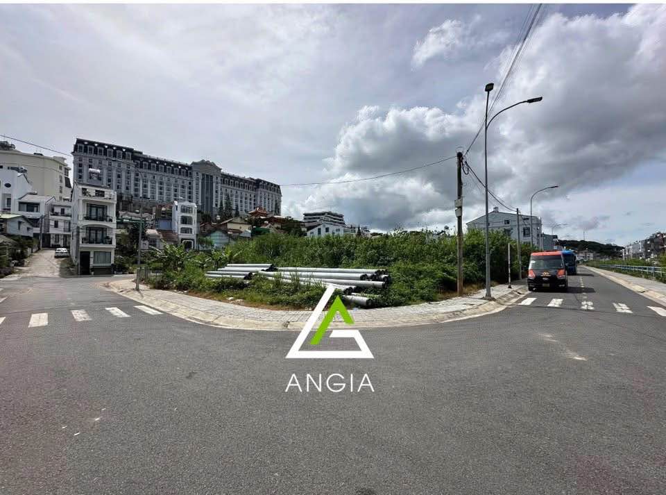 Đất 2 mặt tiền KQH Phạm Hồng Thái Đà Lạt 137m² giá 15.5 tỷ - Cơ hội đầu tư hấp dẫn!